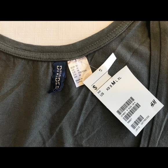 Men’s Tank-Tops NWT Size Medium - Picture 4 of 4